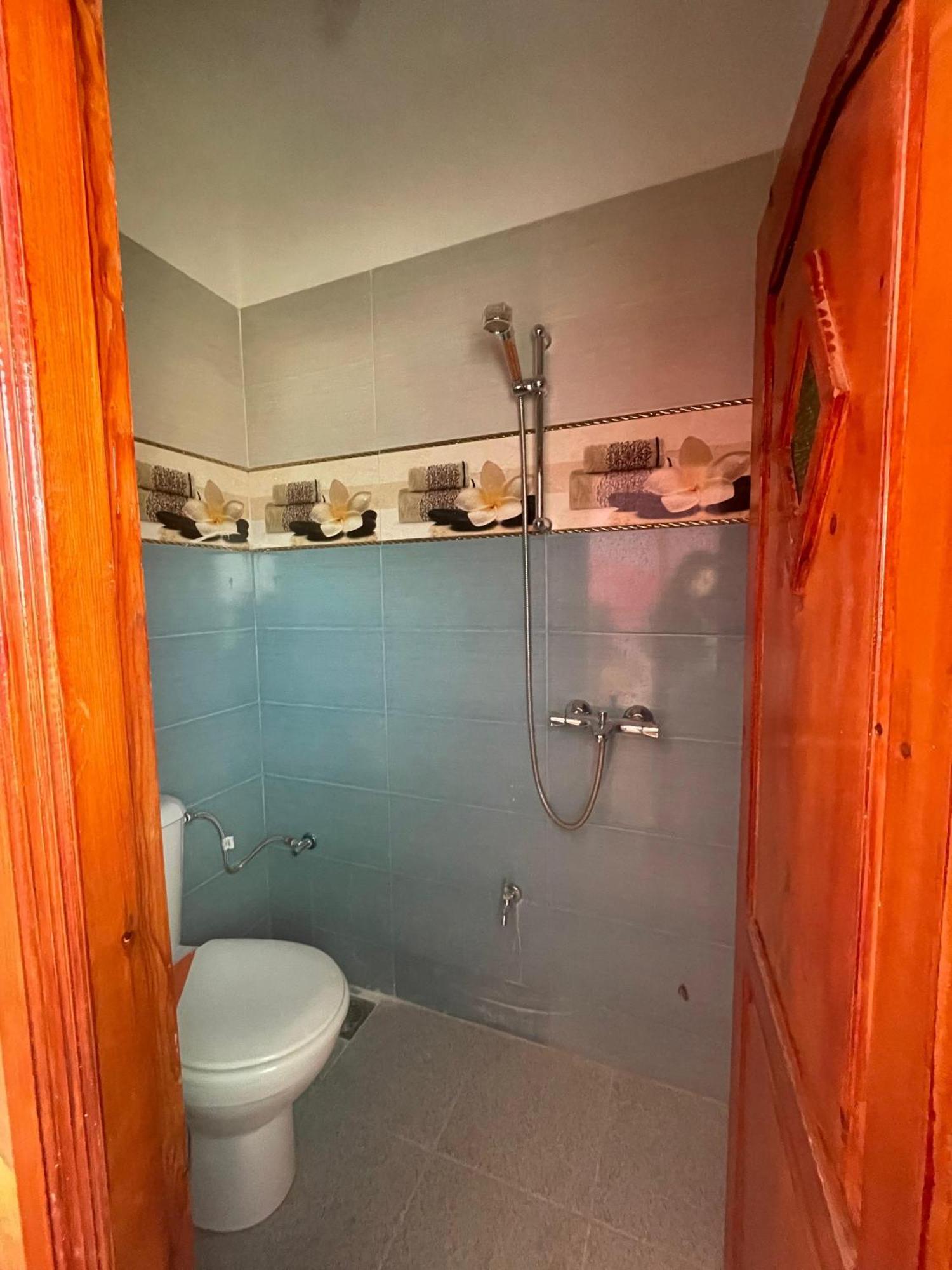 Dar Ilyana Otel Ait Tiourhza Dış mekan fotoğraf